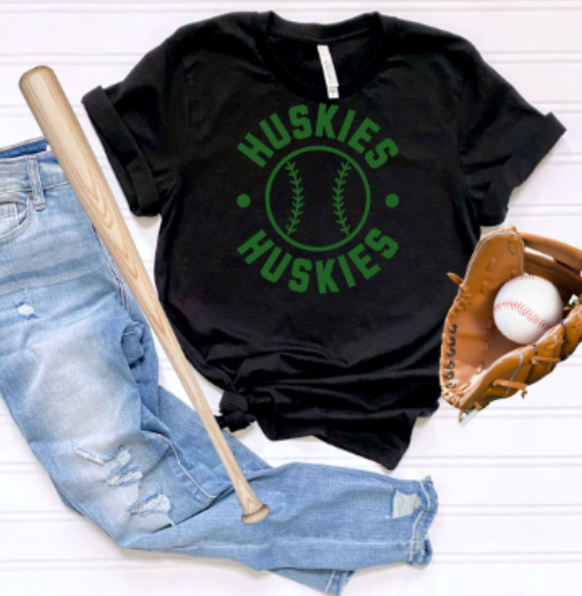 Huskies Fast Ball Softstyle Tee