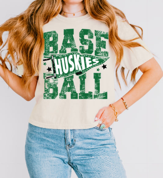 NORTH BASEBALL Pennant Comfort Colors Heavyweight Women's Middie Tee