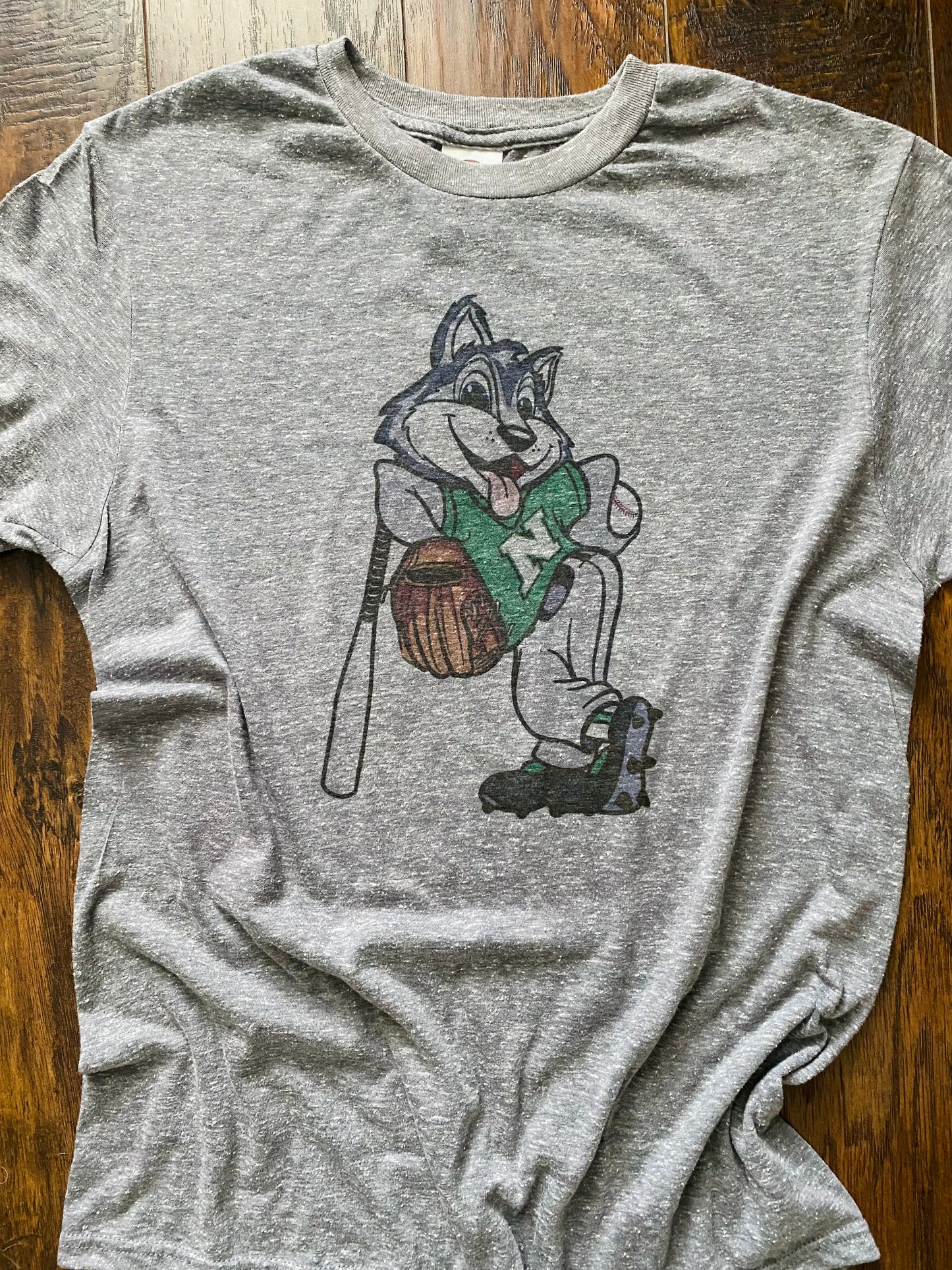 Husky Mascot Baseball Graphite Snow Heather Tee