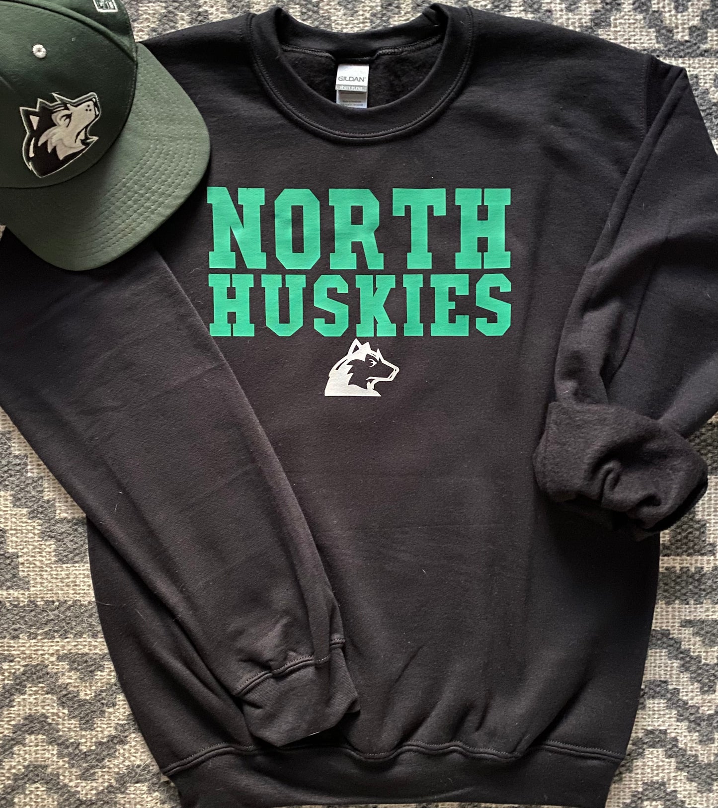 Crew neck North Huskies sweatshirt